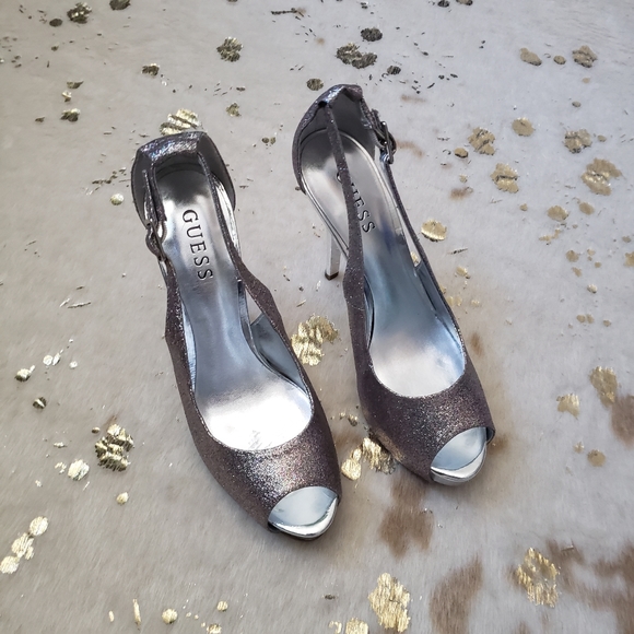 NEW Guess 7.5 Sparkle Silver Heels Multi Color - Picture 5 of 10